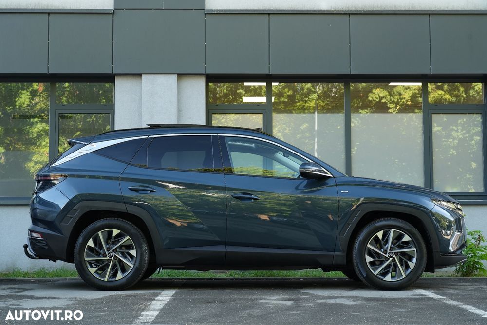 Hyundai Tucson 1.6 T-GDi 48V-Hybrid 4WD DCT Blackline - 26
