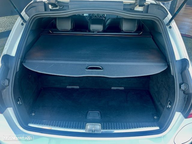 Mercedes-Benz C 300 de T 9G-TRONIC AMG Line - 24