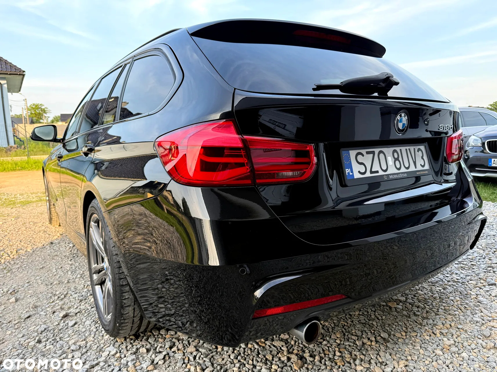 BMW Seria 3 318d M Sport Shadow - 11