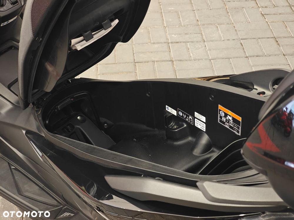 Honda NSS - 8