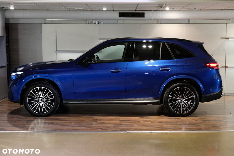 Mercedes-Benz GLC 300 de 4Matic 9G-TRONIC AMG Line Advanced - 9