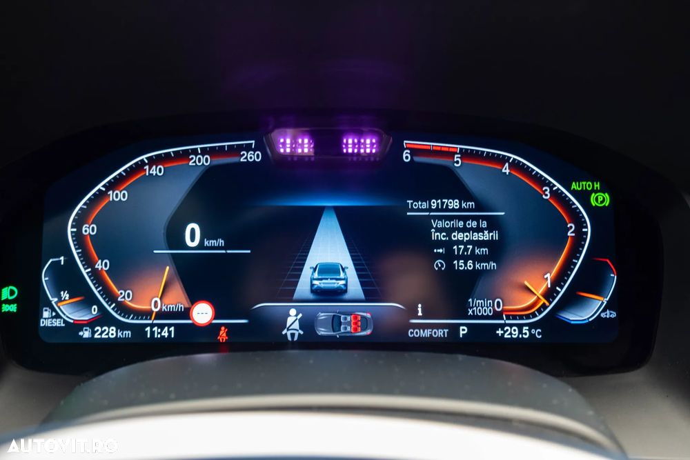 BMW Seria 8 840d xDrive Gran Coupe - 17