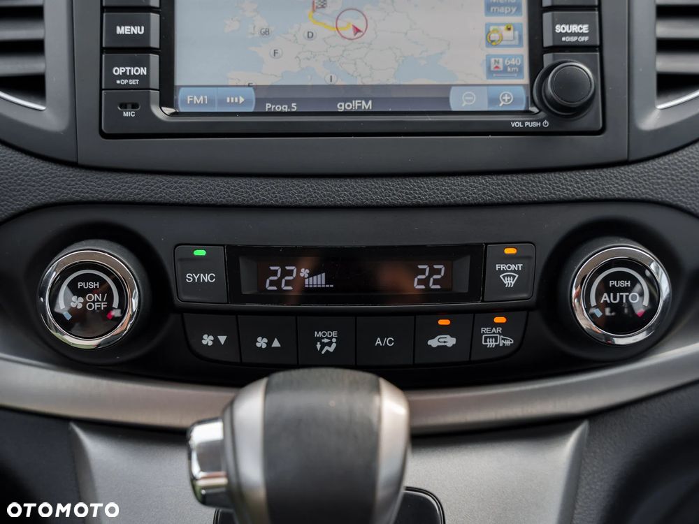 Honda CR-V 2.0i-VTEC 4WD Automatik Elegance - 22