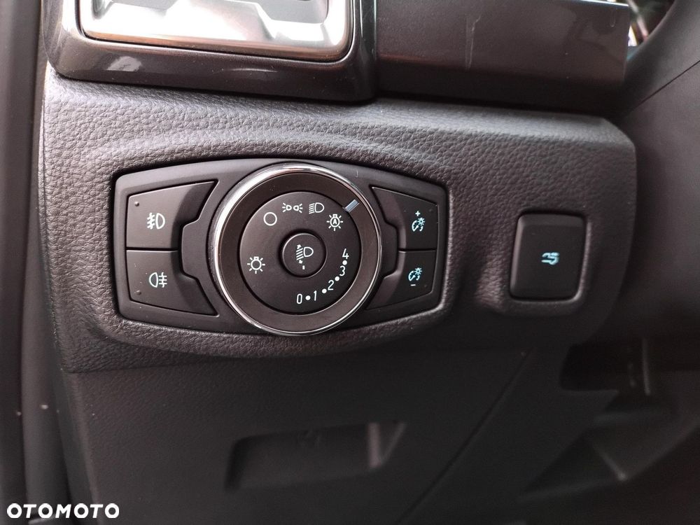 Ford Ranger 2.0 EcoBlue 4x4 DC Wildtrak - 24