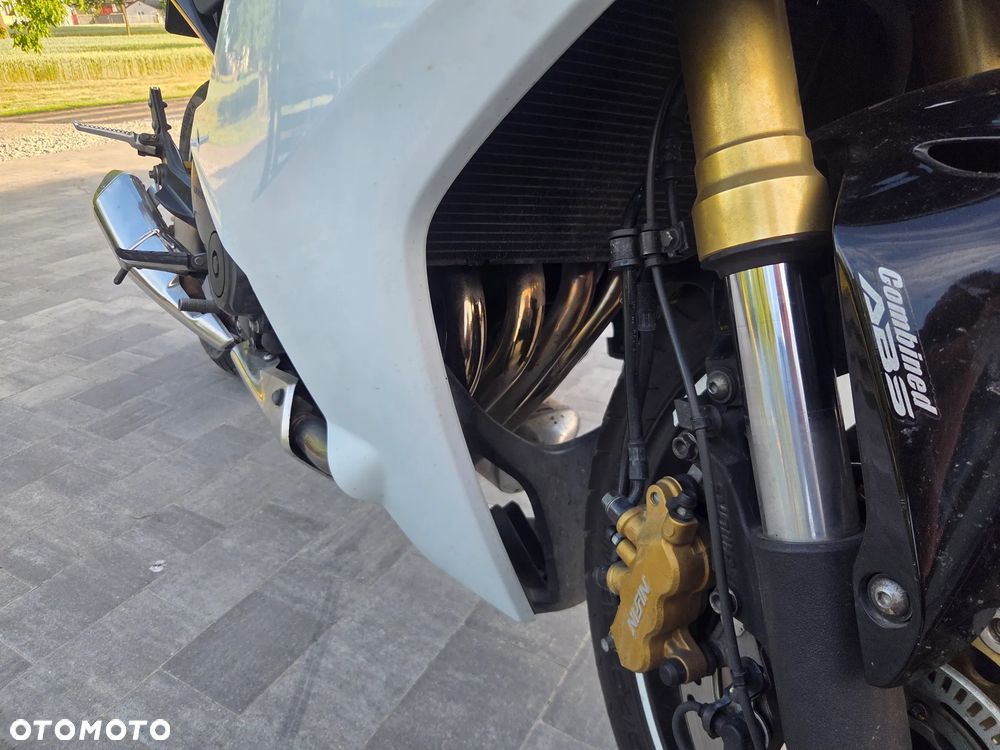 Honda CBR - 6