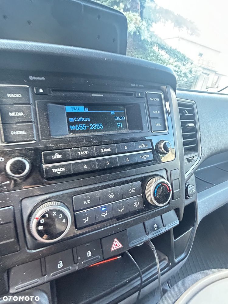 Hyundai H350 - 29