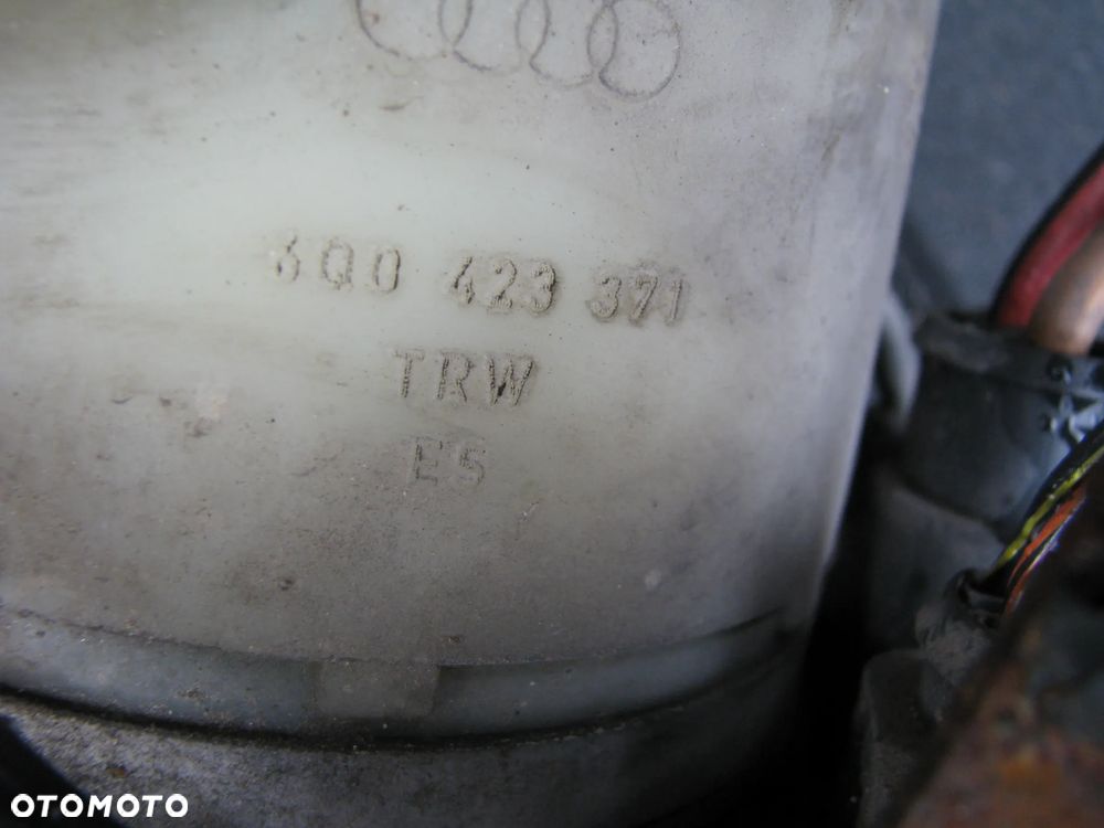 POMPA WPOMAGANIA VW SKODA 6Q0423371 - 2