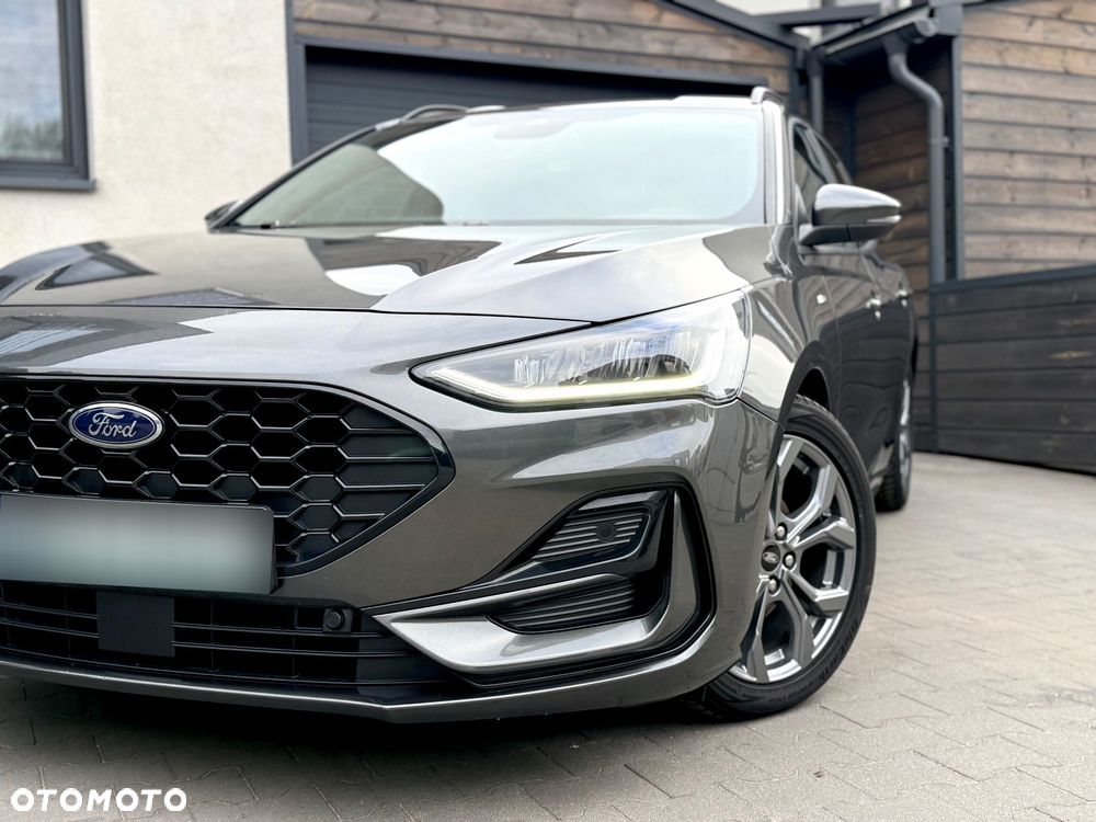 Ford Focus 1.0 EcoBoost mHEV ST-Line X - 2
