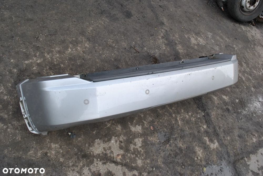 Zderzak tył Jeep Cherokee KK - 1