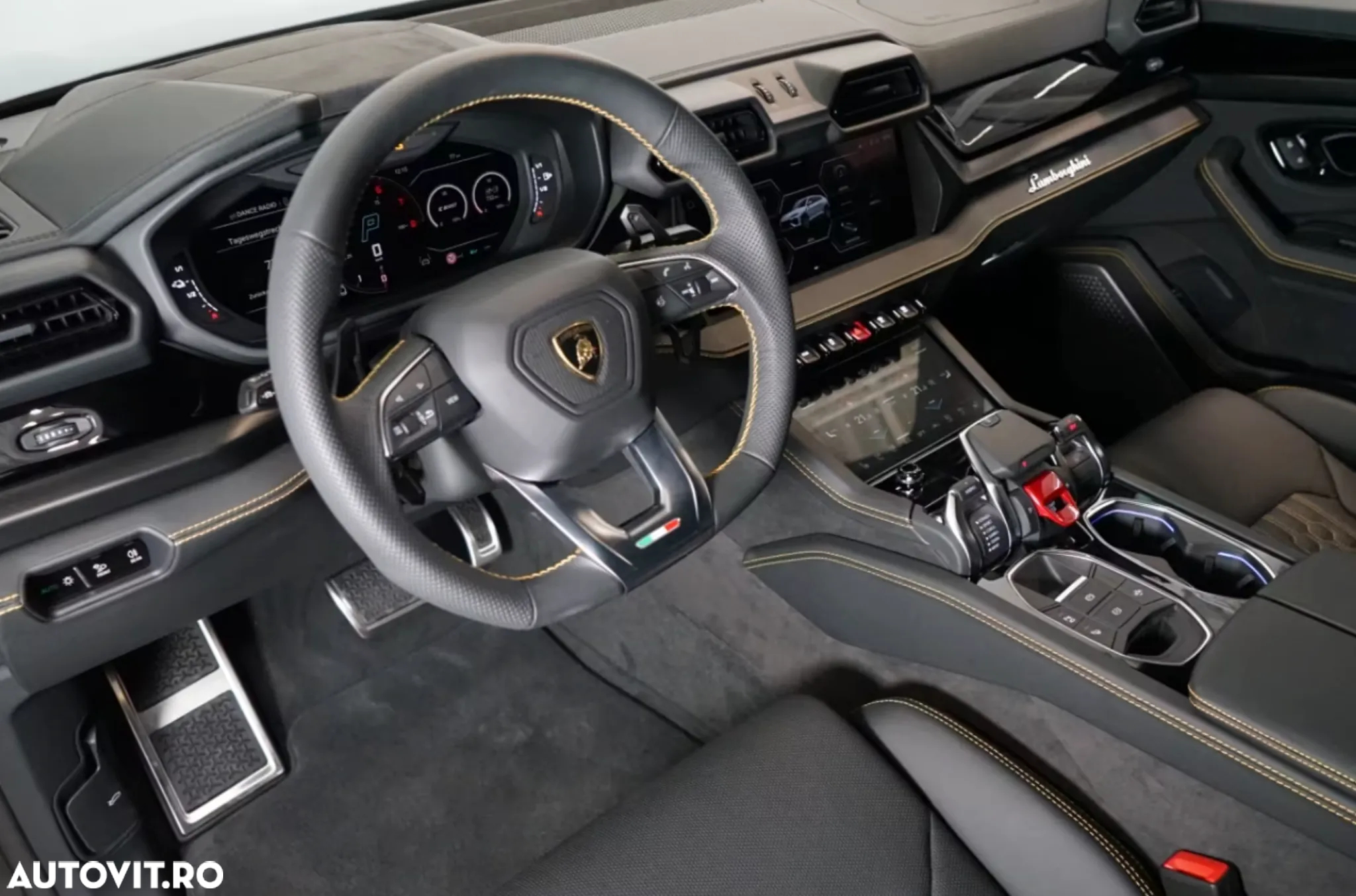 Lamborghini URUS - 3