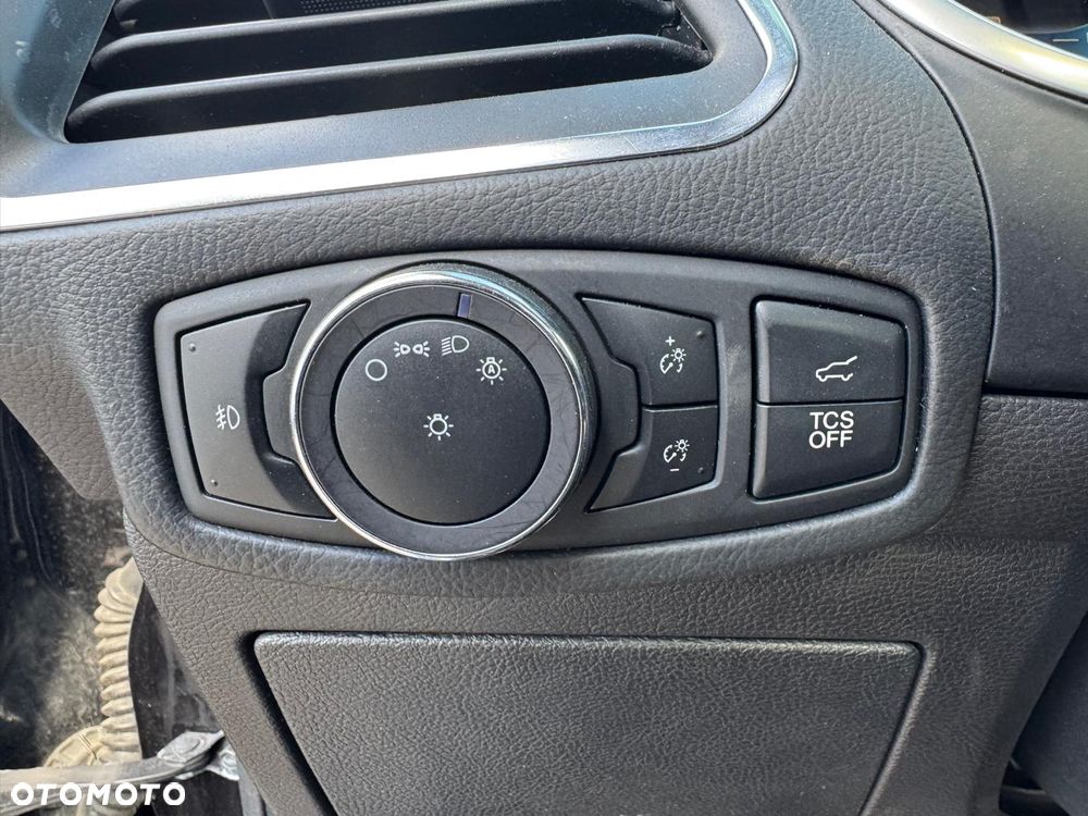 Ford Edge - 22