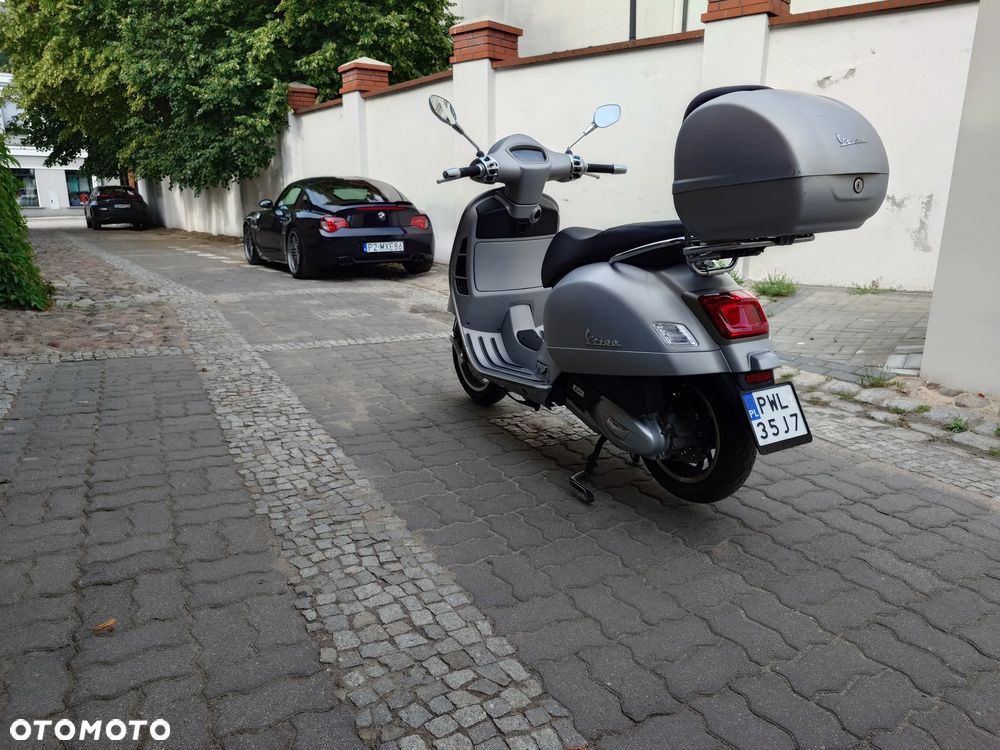Piaggio Vespa - 4
