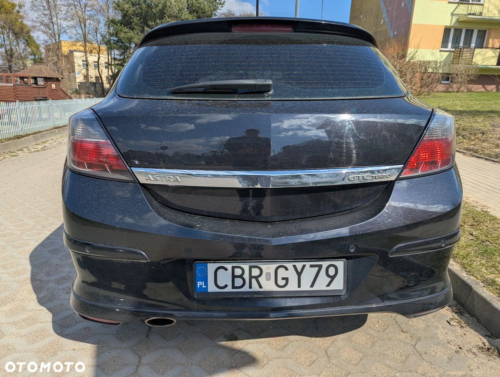 Opel Astra 1.6 Turbo Cosmo - 10