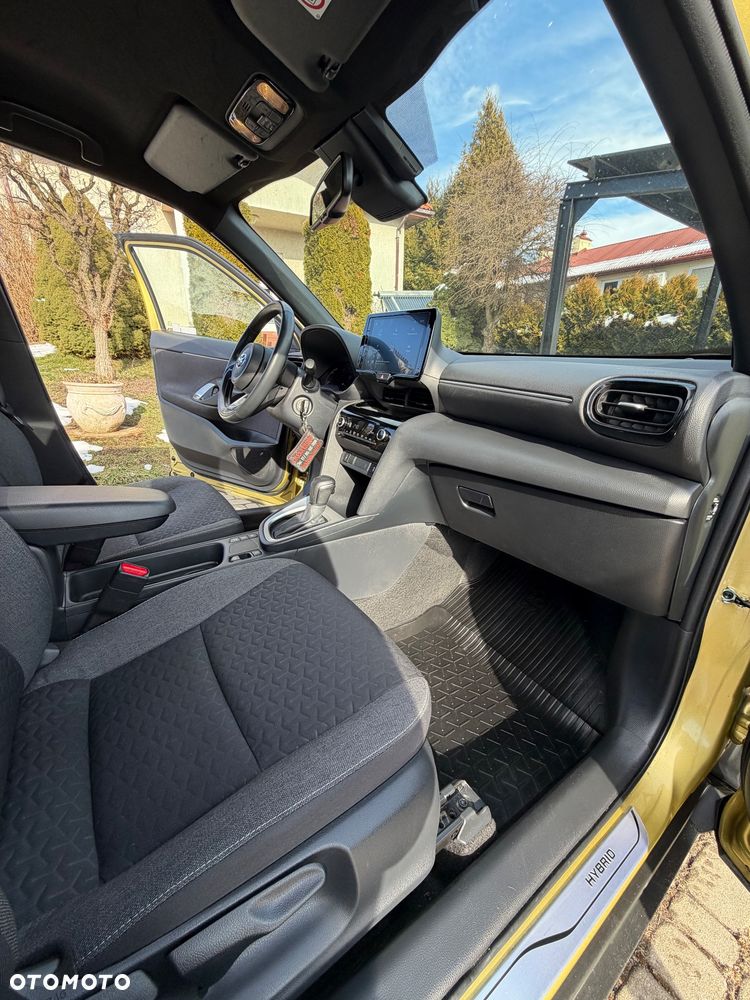 Toyota Yaris Cross Hybrid 1.5 Comfort - 28