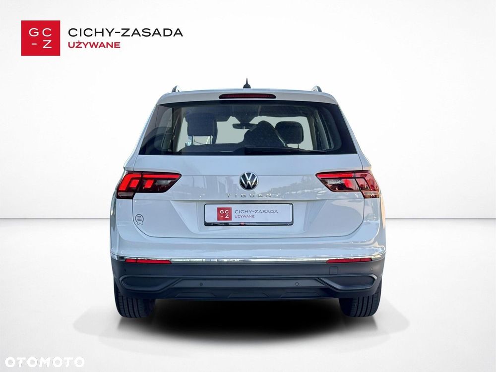 Volkswagen Tiguan 2.0 TDI SCR Life DSG - 6