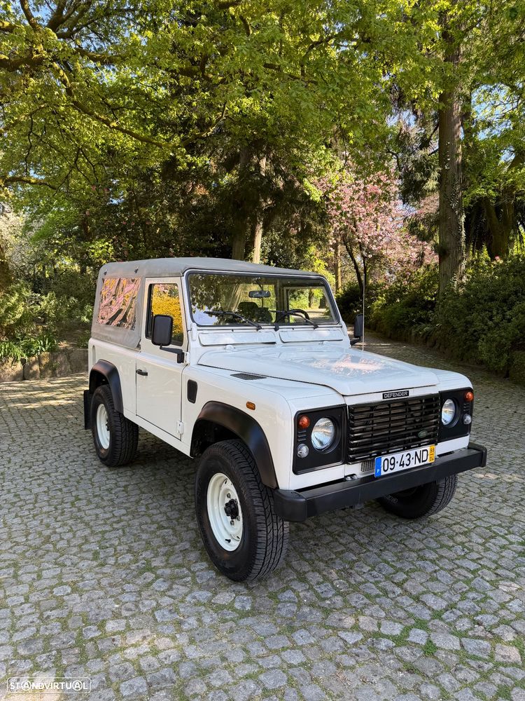Land Rover Defender 90 2.5 Td5 Soft Top - 3