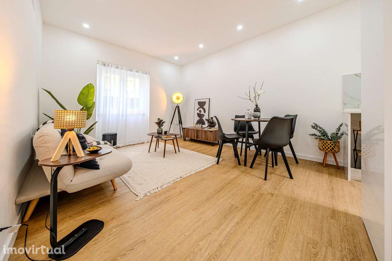 "T1 totalmente remodelado com terraço privado no Areeiro — ..." - Grande imagem: 3/16