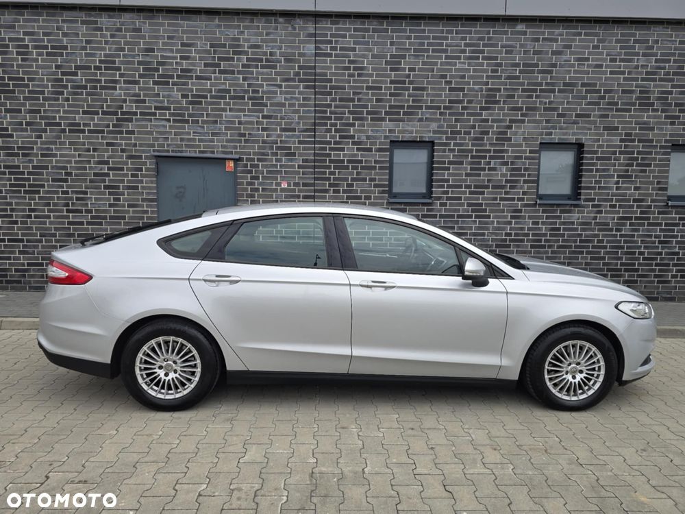 Ford Mondeo 2.0 TDCi Ambiente - 8