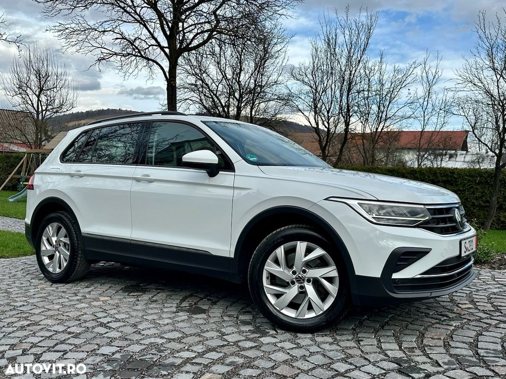 Volkswagen Tiguan 2.0 TDI SCR 4MOTION DSG Elegance - 3