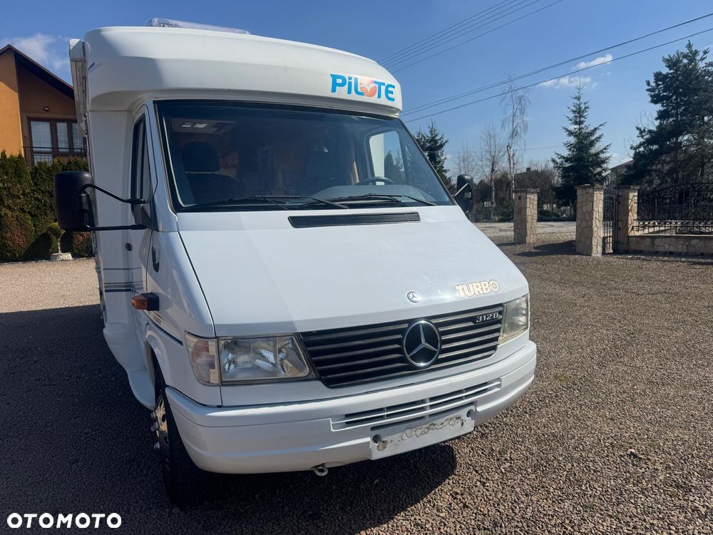 Mercedes-Benz Sprinter - 6
