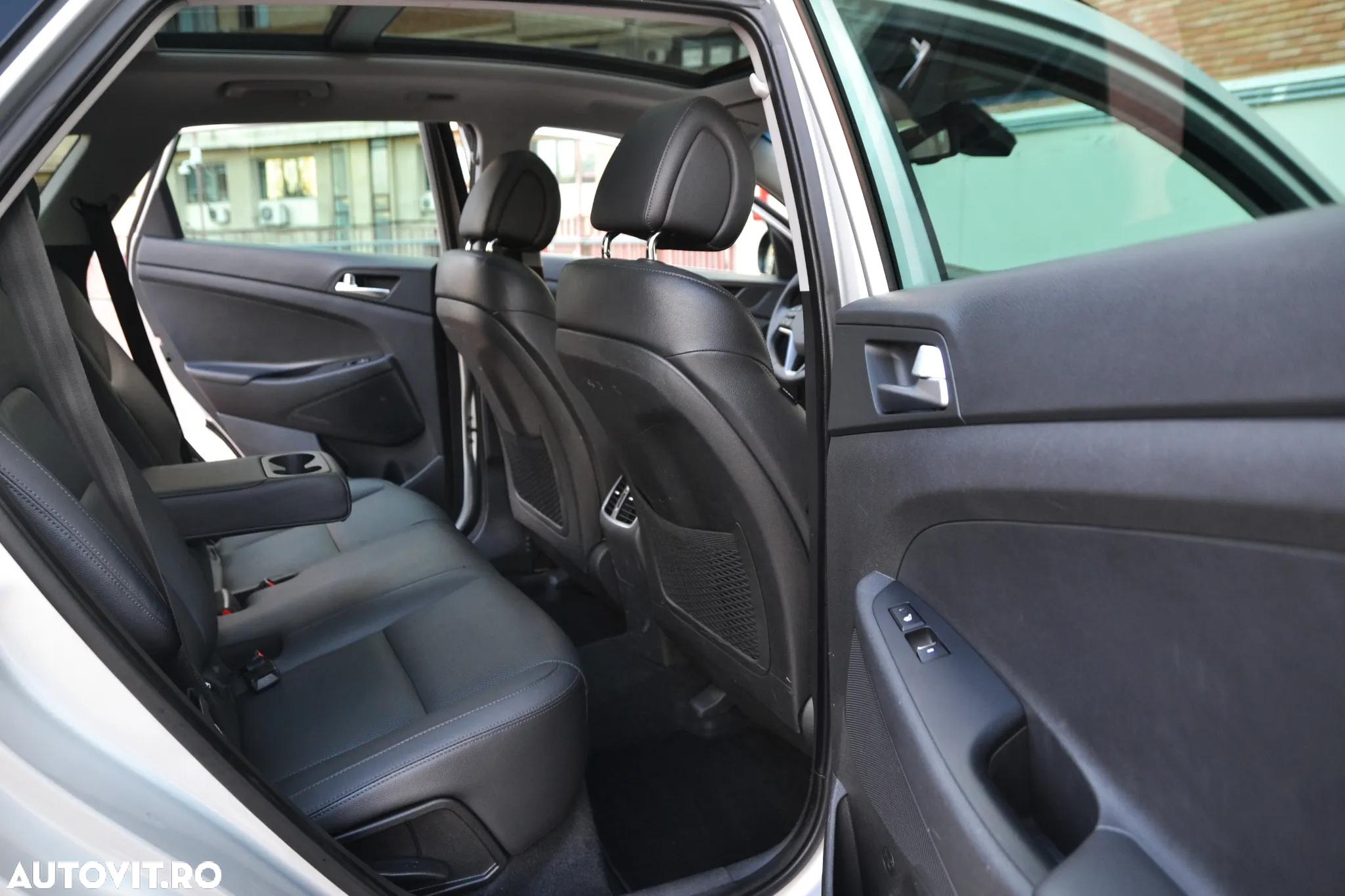 Hyundai Tucson blue 1.7 CRDi 2WD DCT Premium - 20