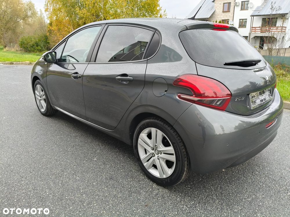 Peugeot 208 1.2 PureTech Style - 2