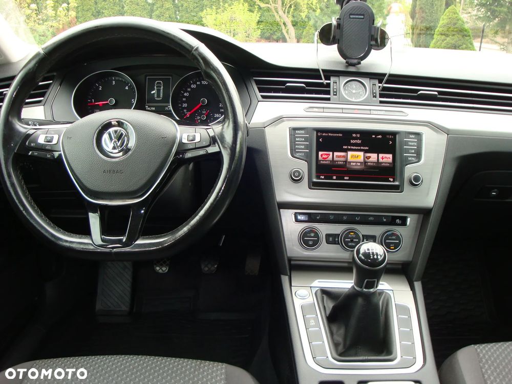 Volkswagen Passat 2.0 TDI BMT Trendline - 7