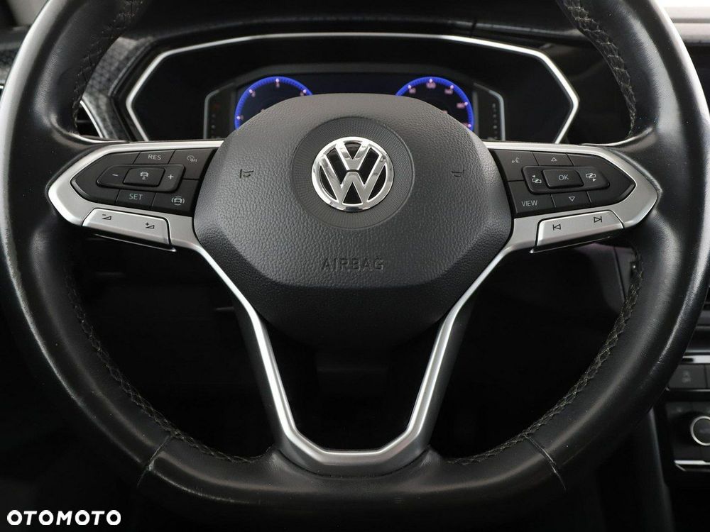 Volkswagen T-Cross - 22