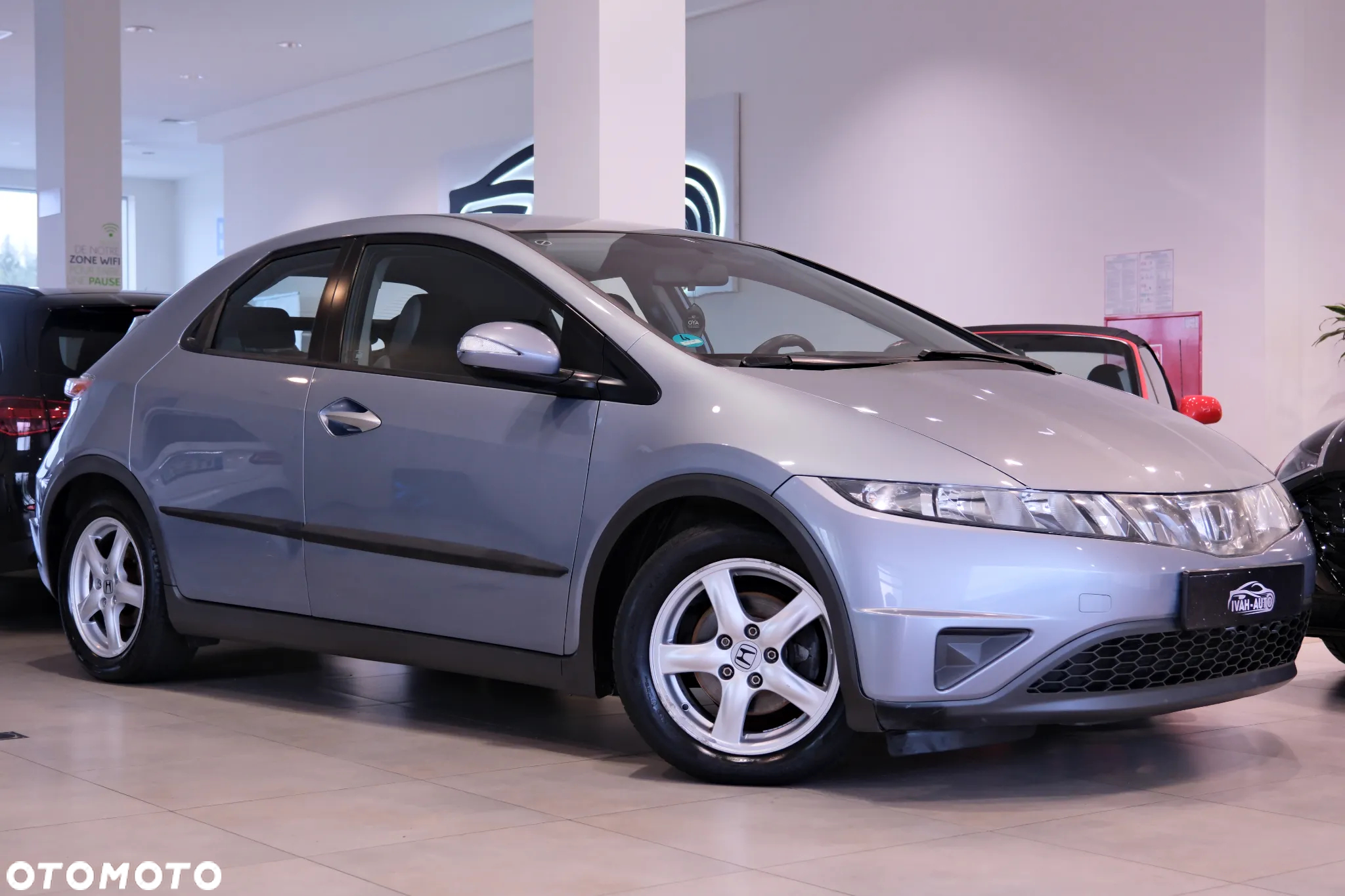 Honda Civic 1.8 Comfort - 3