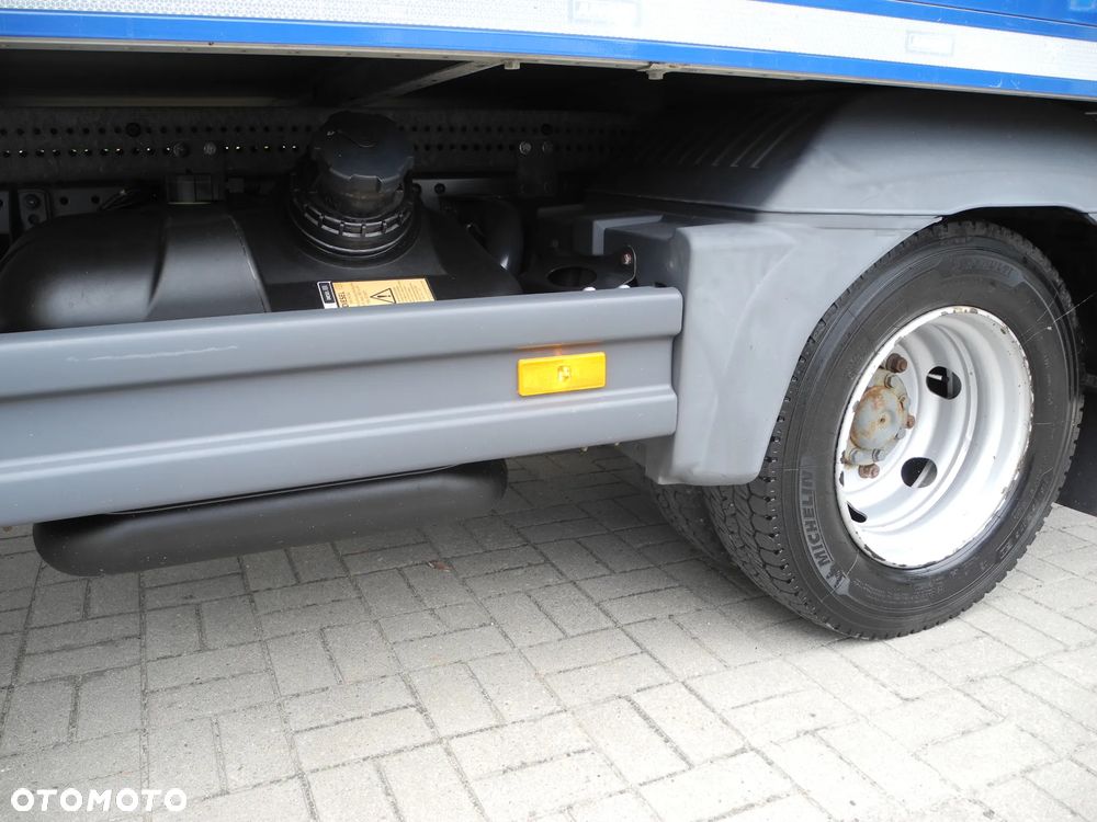 Mercedes-Benz ATEGO - 9