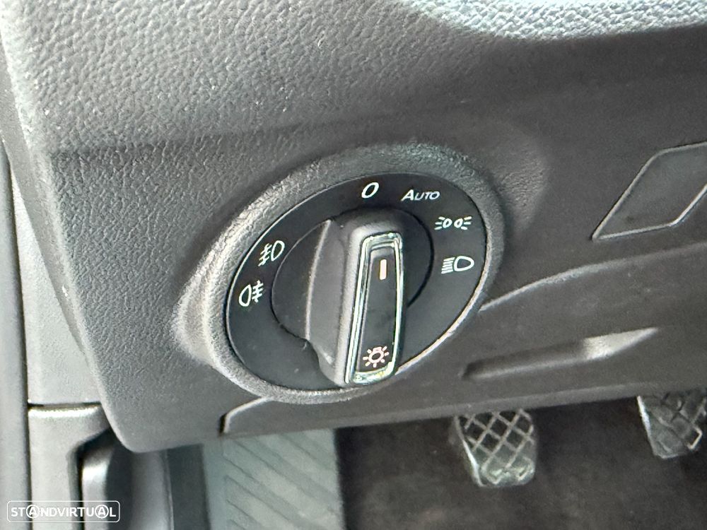 SEAT Leon ST 1.6 TDI Xcellence S/S - 23