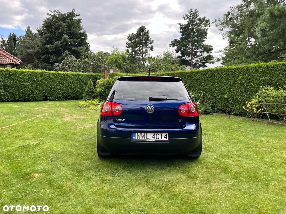 Volkswagen Golf 1.9 TDI Q-Line - 12