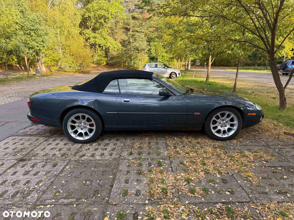 Jaguar XK XKR Cabriolet - 7