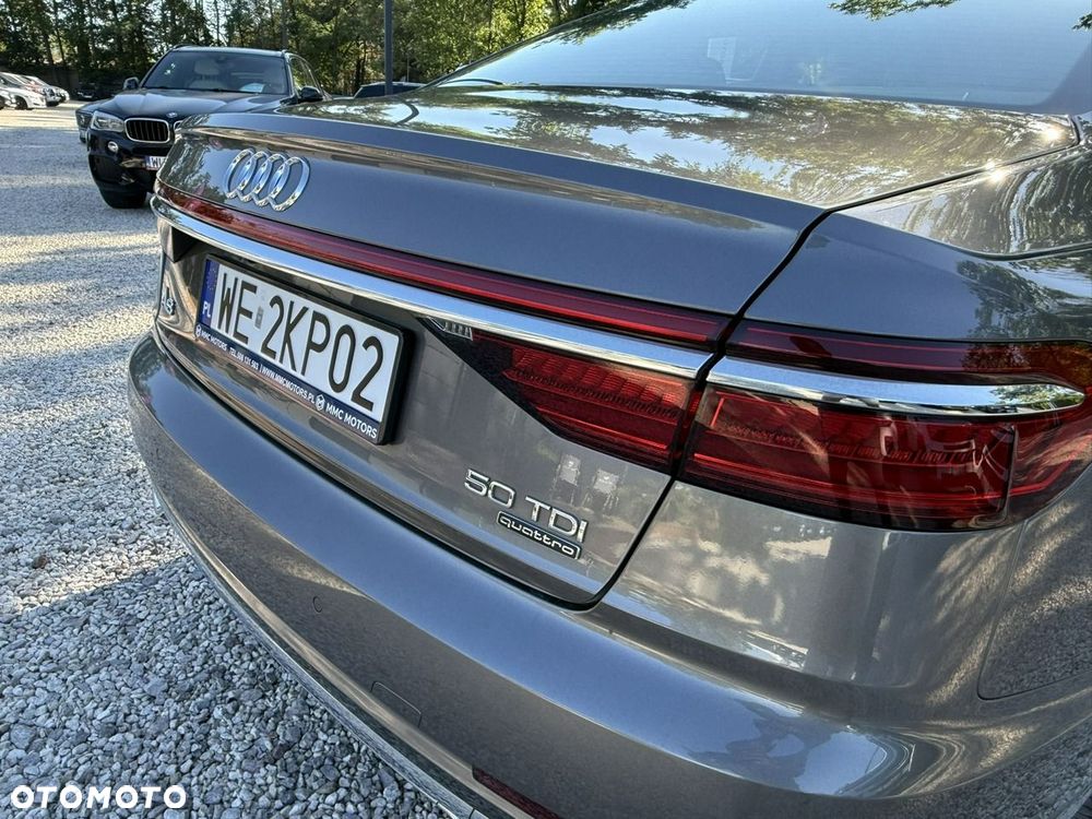 Audi A8 - 11