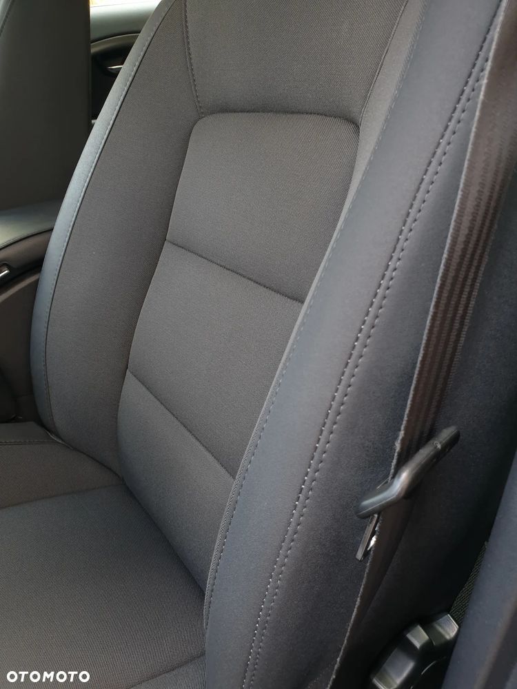 Volvo V70 D2 Linje Classic - 24