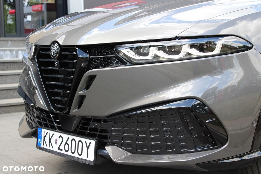 Alfa Romeo Tonale 1.5 T4 GSE mHEV Intensa DCT - 19