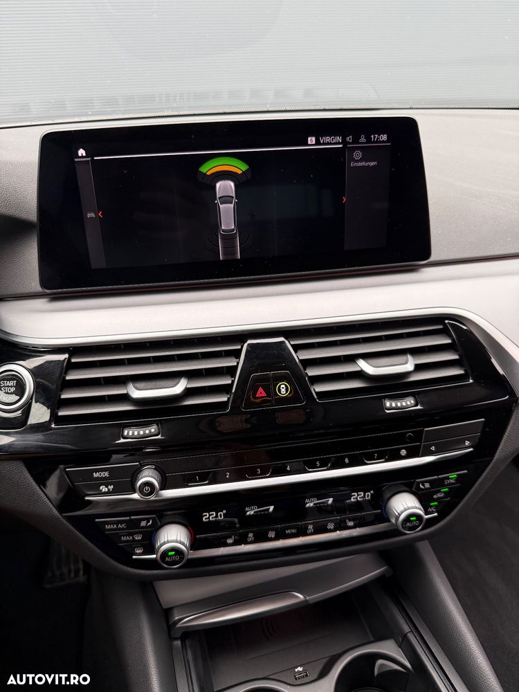 BMW Seria 5 520d AT MHEV - 37
