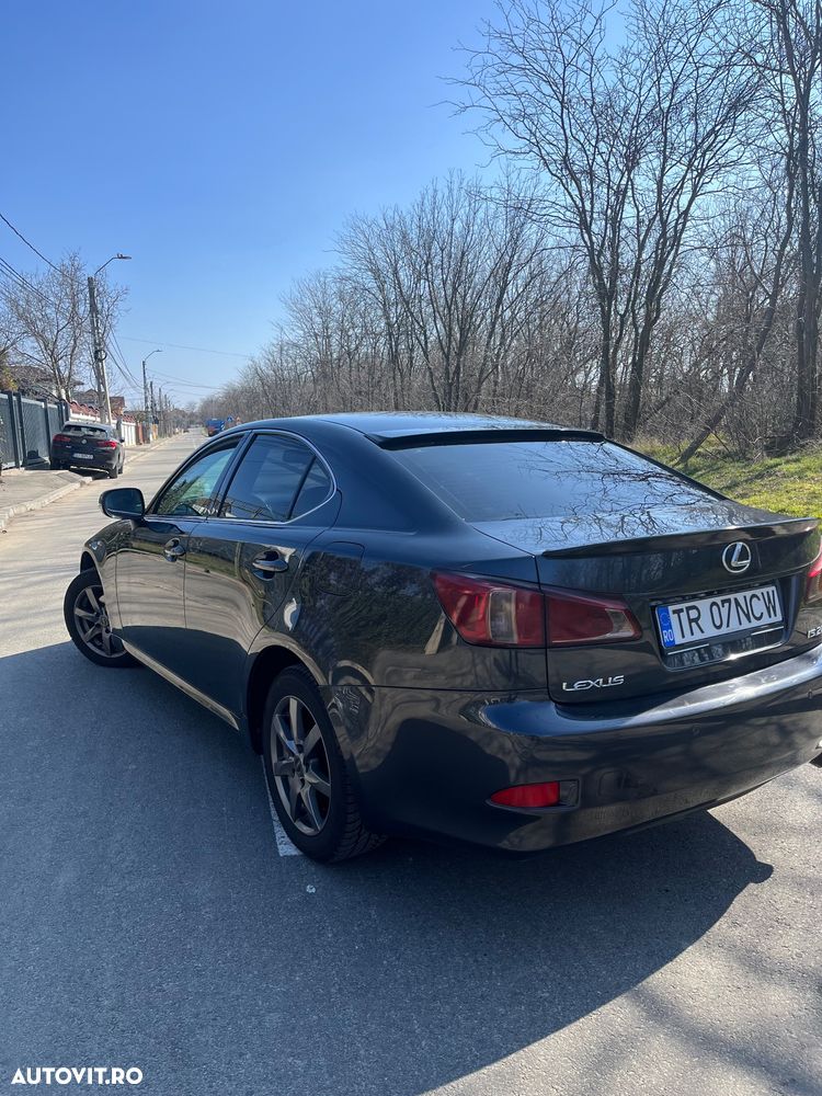 Lexus Seria IS 200d Luxury - 4