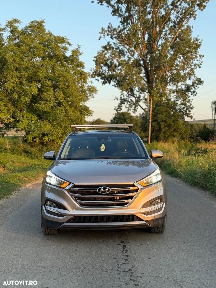 Hyundai Tucson - 2