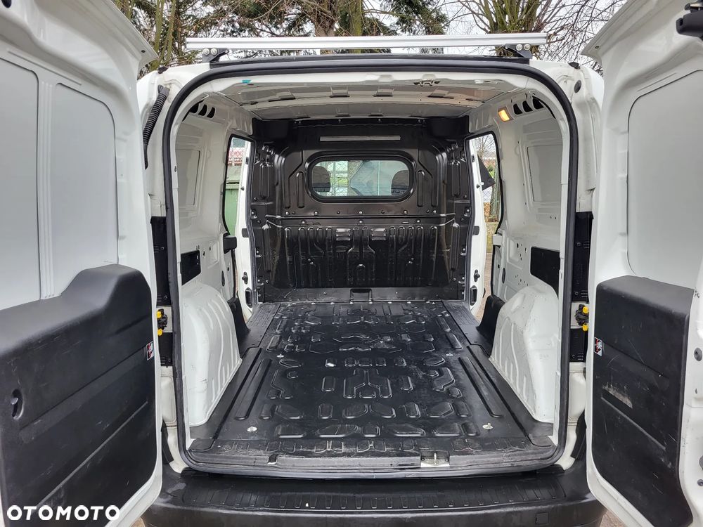 Fiat Doblo - 10