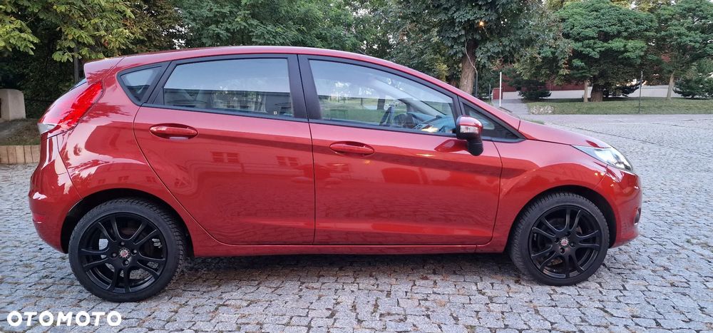 Ford Fiesta 1.25 Ambiente EU5 - 8