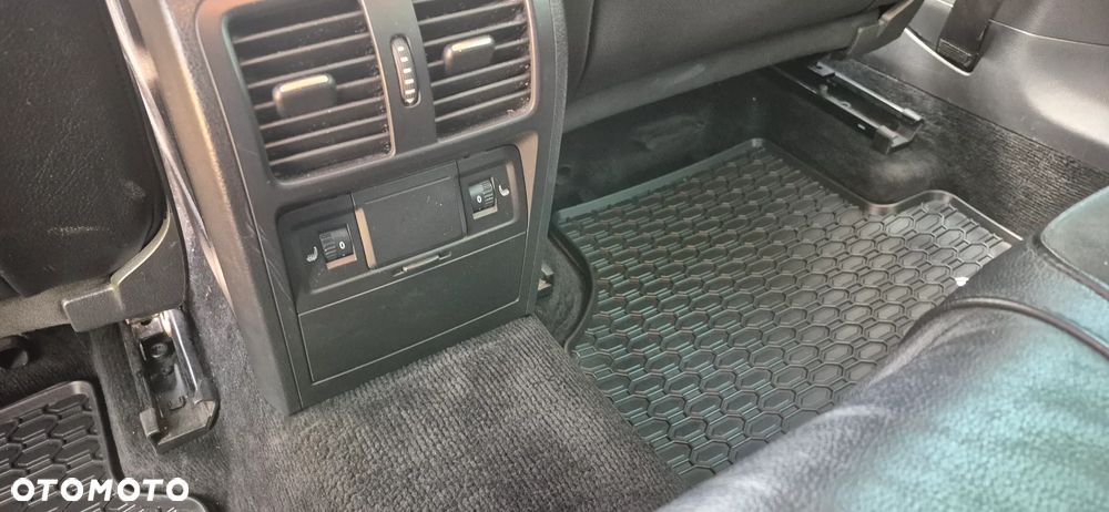Volkswagen Passat 2.0 TDI Highline DSG - 13