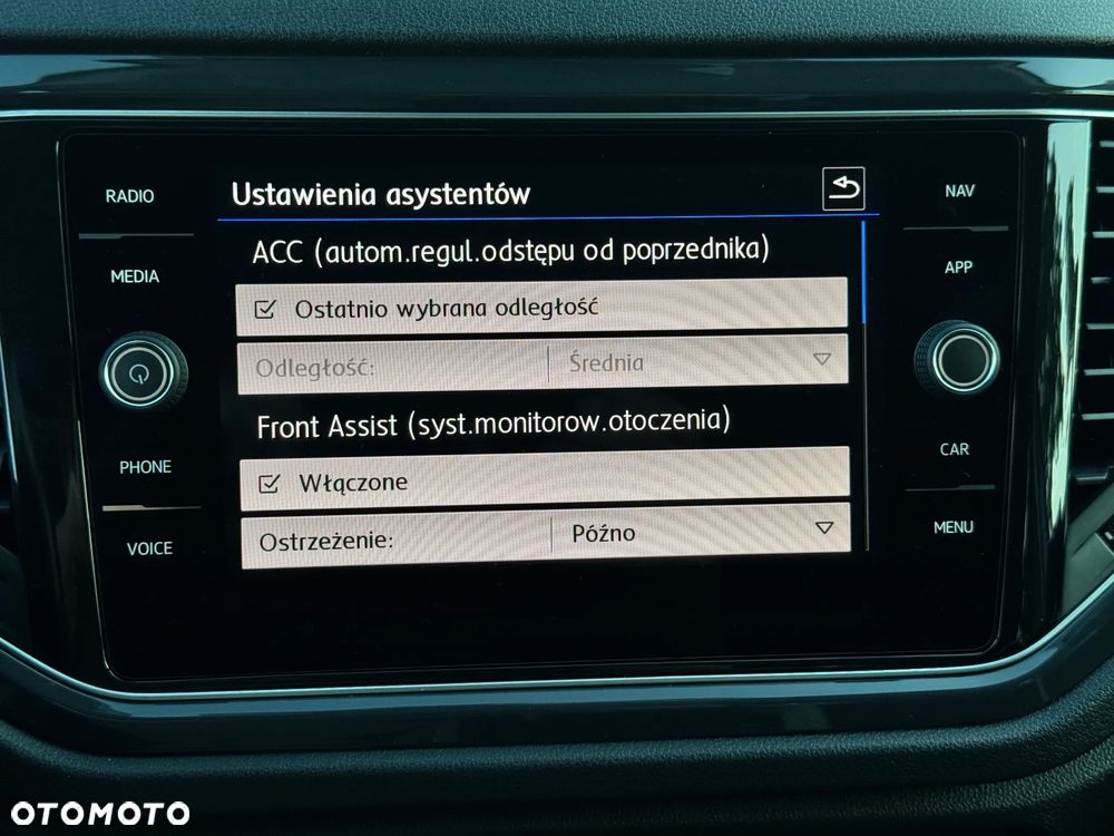 Volkswagen T-Roc 1.5 TSI ACT OPF Sport - 21