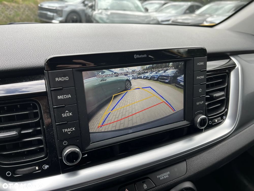 Kia Stonic 1.0 T-GDI L - 21