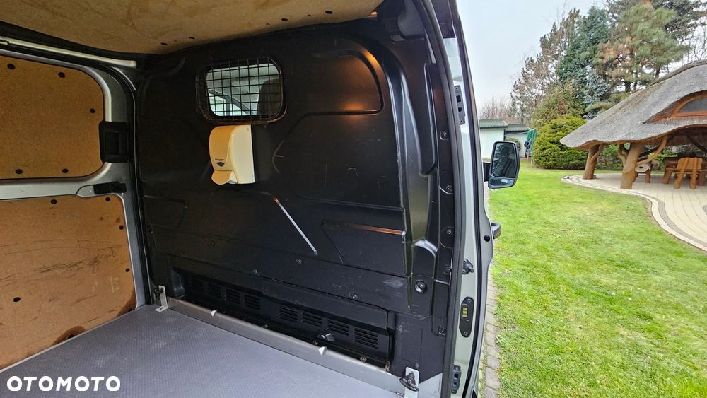 Ford Custom 2,2TDCI 155KM - 33