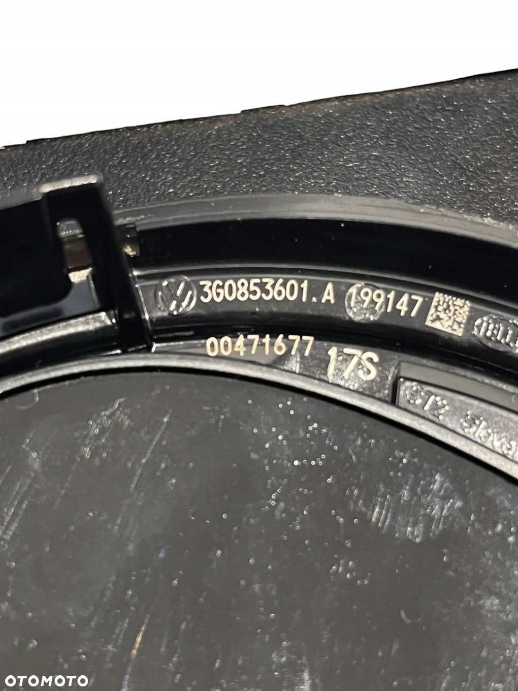 VW JETTA EMBLEMAT ZNACZEK LOGO 3G0853601A - 4