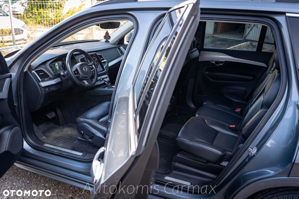 Volvo XC 90 T5 AWD Momentum - 16