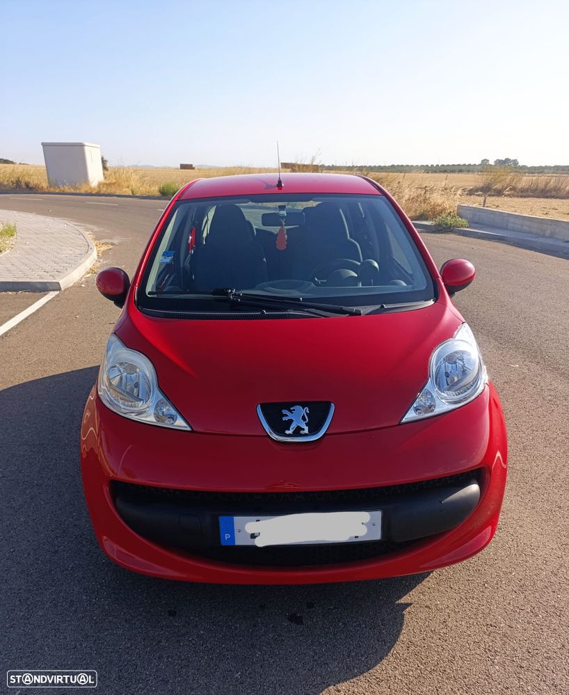 Peugeot 107 1.0 Trendy 2 Tronic - 2