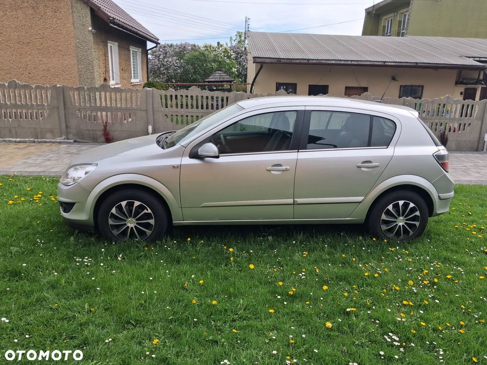 Opel Astra 1.4 Selection - 1