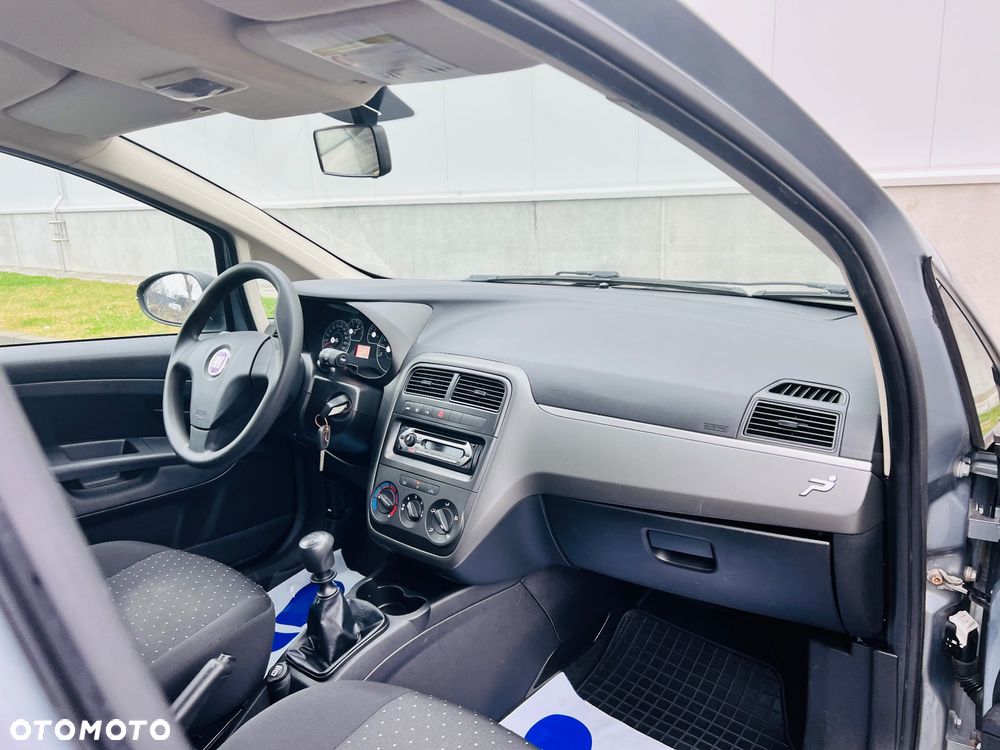 Fiat Grande Punto 1.4 8V - 31